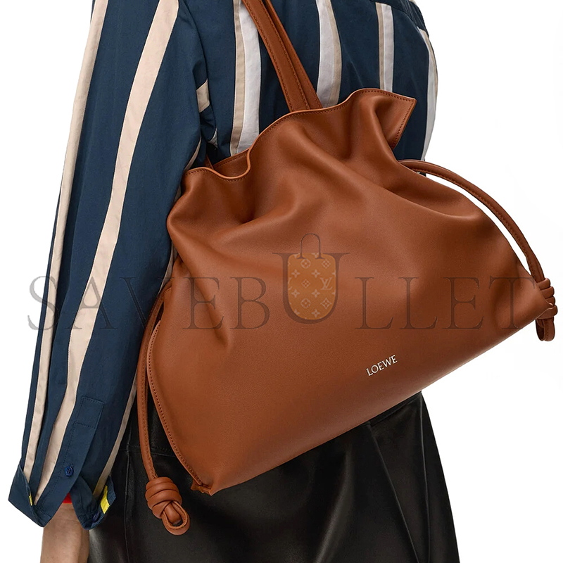 LOEWE LARGE FLAMENCO CLUTCH IN NAPPA CALFSKIN A411FL1X18 (38*29*14cm)